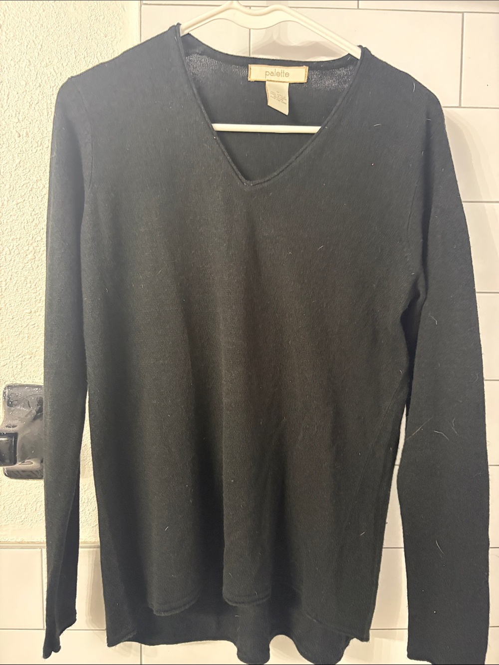 & Other Stories Men's Black V-Neck Sweater